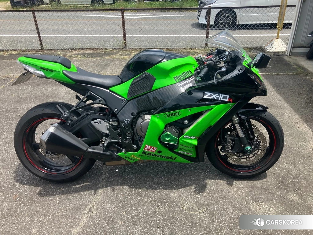 Проданный Kawasaki ZX-10R NINJA 2011 из Японии