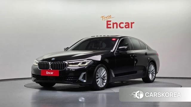 BMW 5 Series (G30) 2021 Черный из Кореи