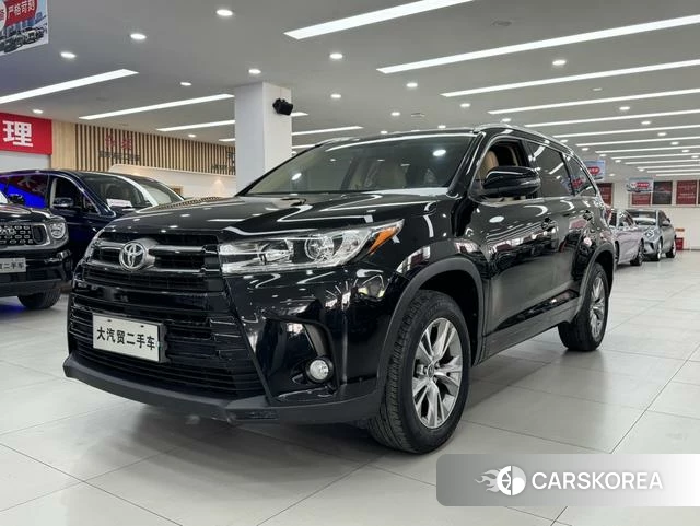 Toyota Highlander 2021 Черный из Китая
