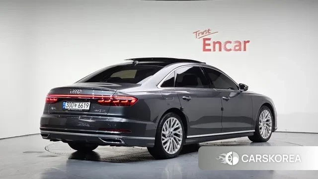 Audi A8 (D5) 2021 Серый из Кореи