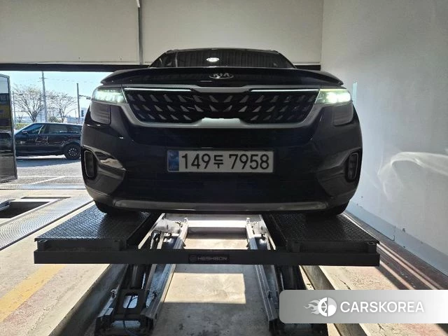 Kia Seltos 2021 Черный из Кореи