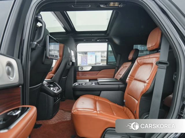 Lincoln Navigator 2020 Черный из Китая