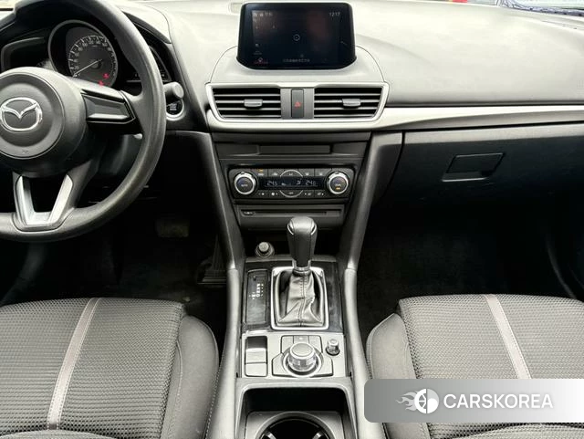 Mazda 3 Angkesaila 2019 Красный из Китая