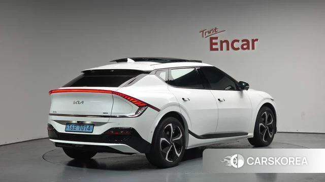 Kia EV6 2022 Белый из Кореи