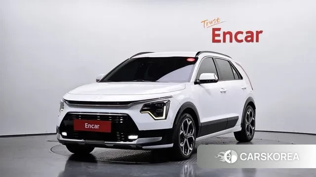 Kia Di Ol Nu Niro 2022 Белый из Кореи