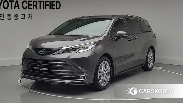 Toyota Sienna 4th Generation 2023 Серый из Кореи