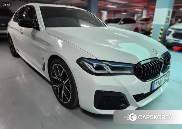 BMW 5 Series (G30) 2023 Белый из Кореи