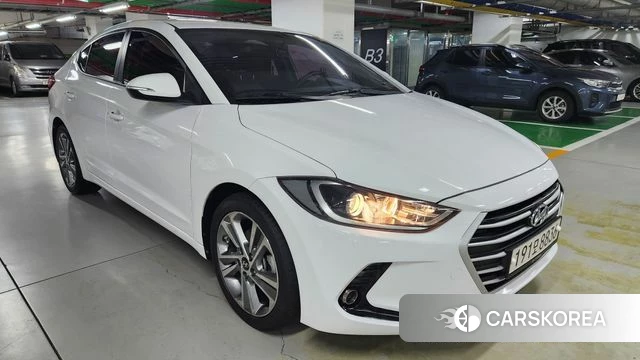 Hyundai Avante AD 2018 Белый из Кореи