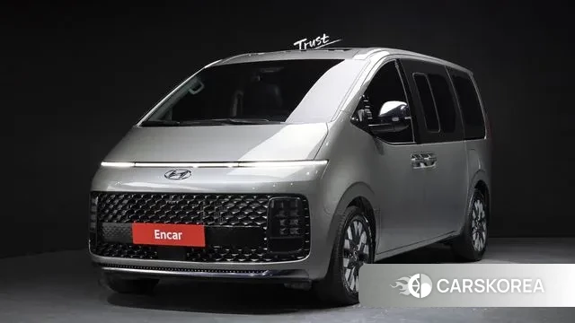 Hyundai Staria 2023 Серый из Кореи