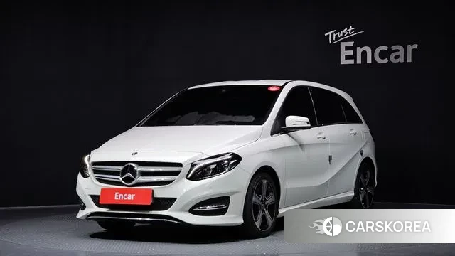 Mercedes-Benz B-Class W246 2018 Белый из Кореи