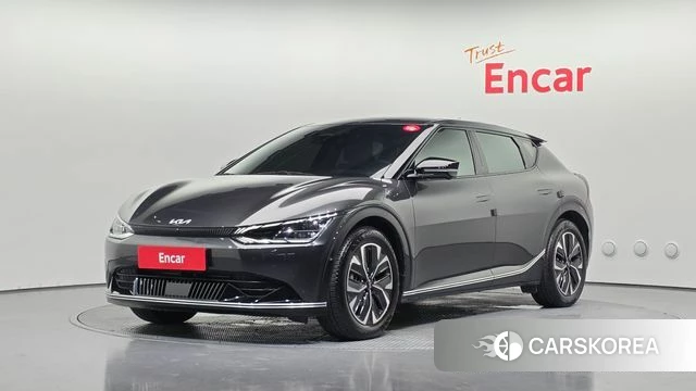 Kia EV6 2023 Серый из Кореи