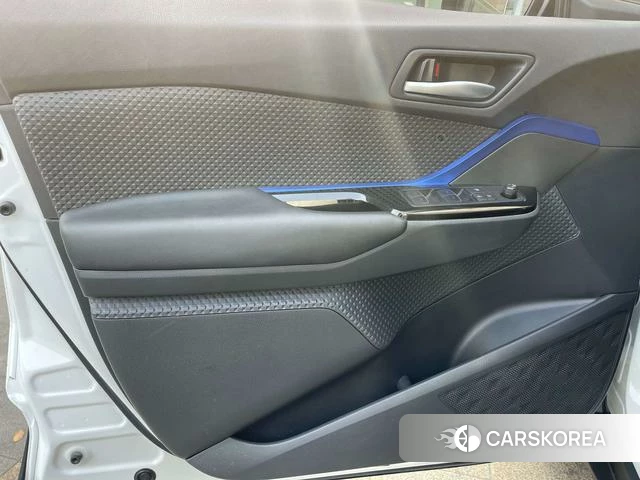 Toyota C-HR 2022 Белый из Китая