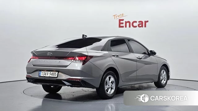 Hyundai Avante (CN7) 2020 Серебристо-серый из Кореи