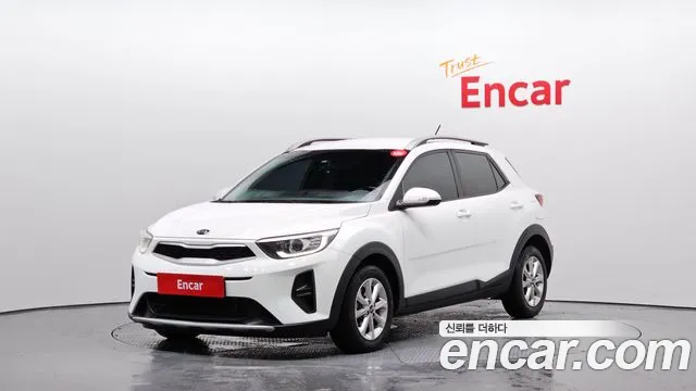 Kia Stonic 2018 Белый из Кореи