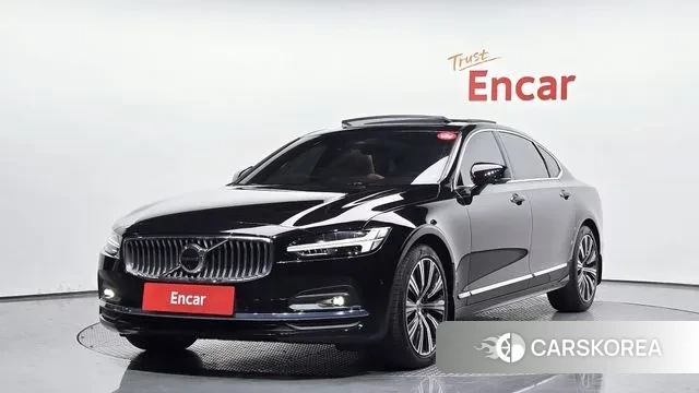 Volvo S90 2022 Черный из Кореи