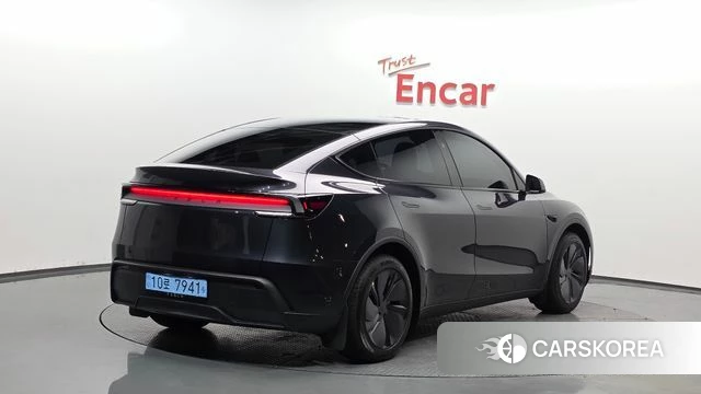 Tesla Model Y 2025 Серый из Кореи