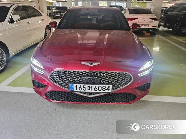 Genesis The New G70 2022 Красный из Кореи