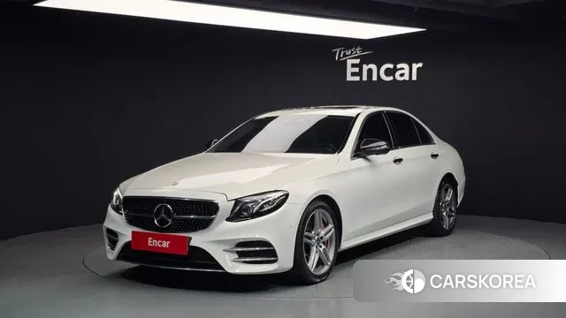 Mercedes-Benz E-Class W213 2019 Белый из Кореи
