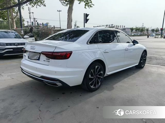 Audi A4L 2023 Белый из Китая