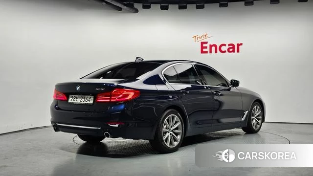 BMW 5 Series (G30) 2019 Синий из Кореи