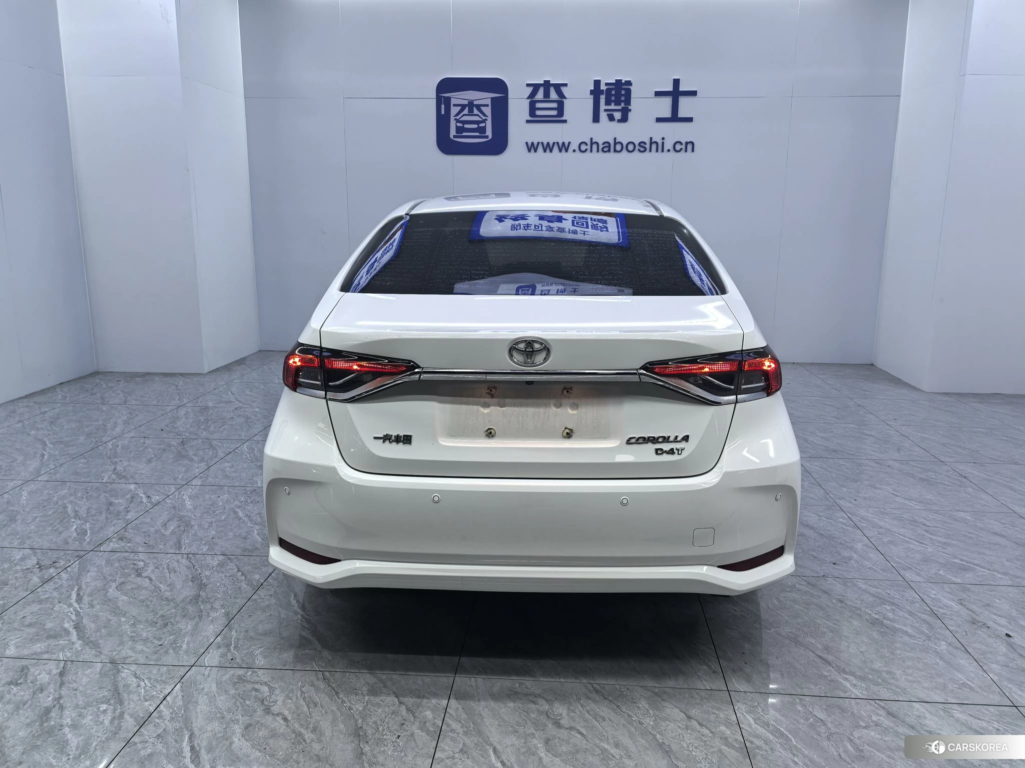 Toyota Corolla 2021 Белый из Китая