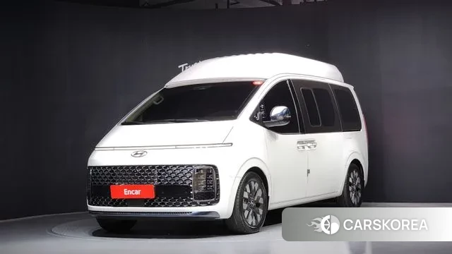 Hyundai Staria 2022 Белый из Кореи