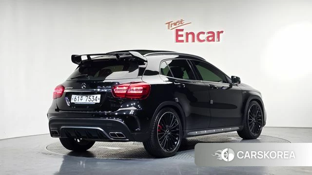 Mercedes-Benz GLA-Class X156 2018 Черный из Кореи