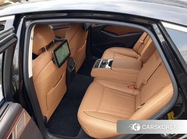 Genesis G80 2018 Черный из Кореи