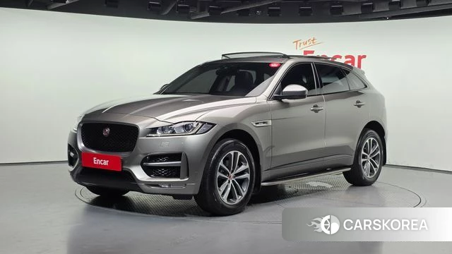Jaguar F-PACE 2018 Песочный из Кореи