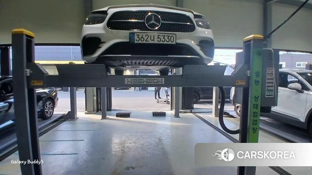Mercedes-Benz E-Class W213 2021 Белый из Кореи