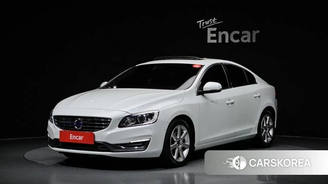 Volvo S60 2018 Белый из Кореи