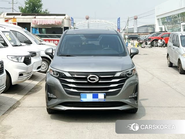 GAC Trumpchi Trumpchi M6 2019 Серебристо-серый из Китая