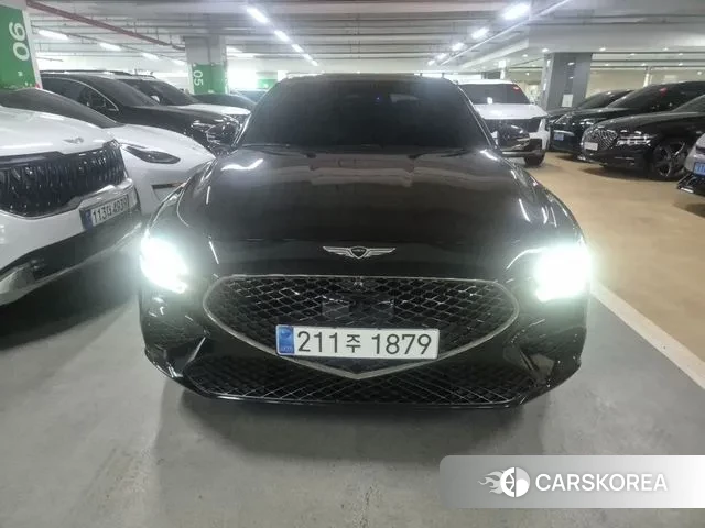 Genesis The New G70 2024 Черный из Кореи