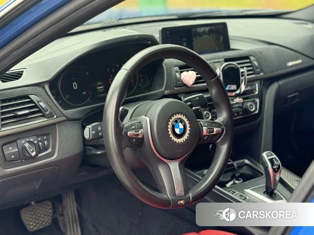 BMW 3 series 2019 Синий из Китая