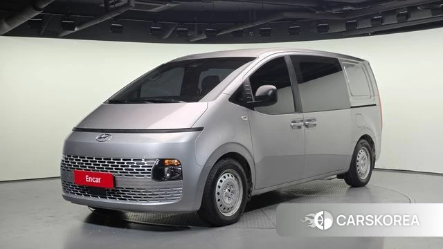 Hyundai Staria 2022 Серебряный из Кореи