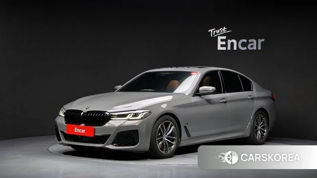 BMW 5 Series (G30) 2022 Серый из Кореи