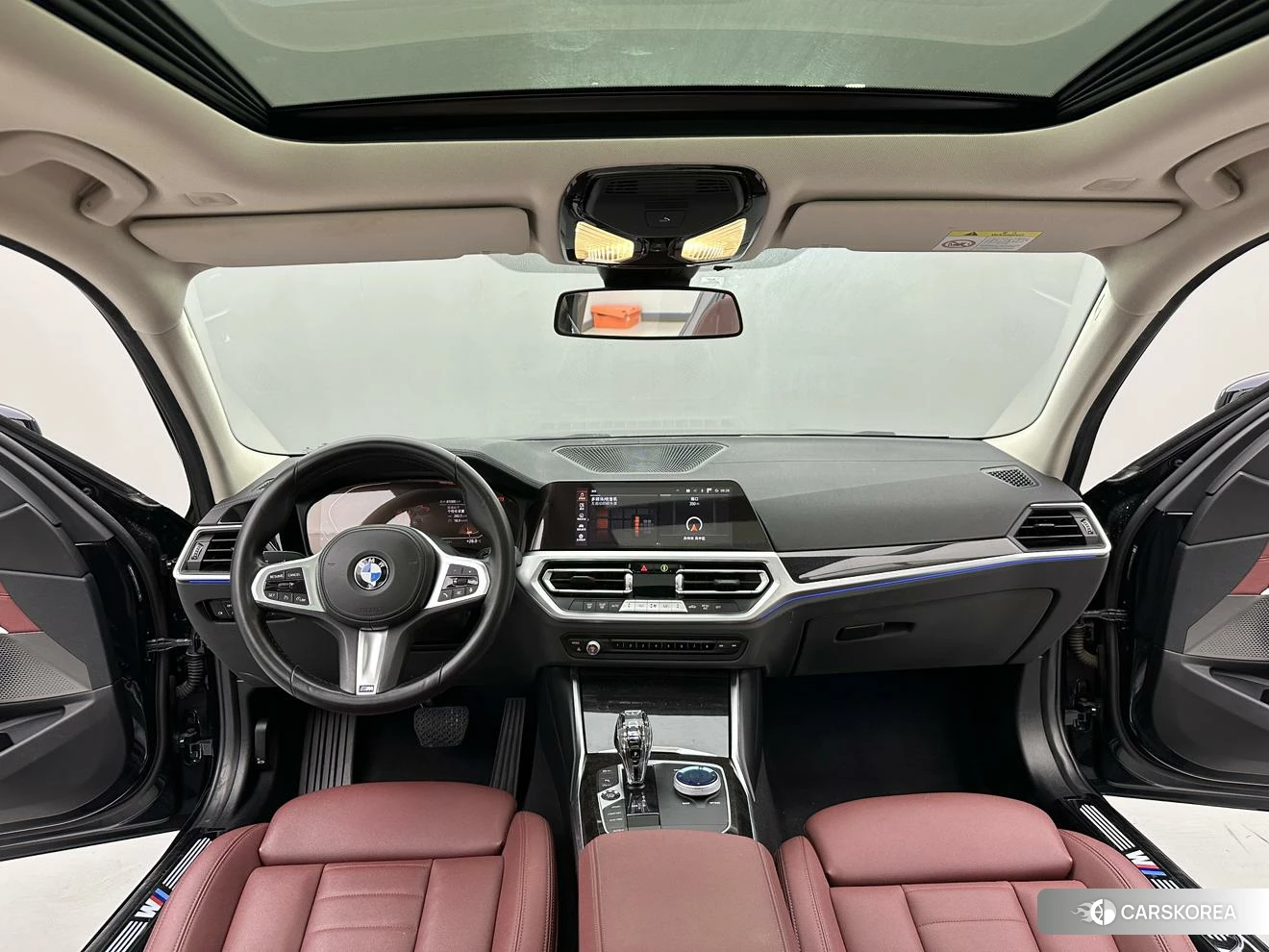 BMW 3 series 2021 Черный из Китая