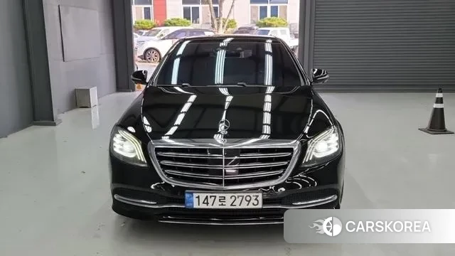 Mercedes-Benz S-Class W222 2019 Черный из Кореи