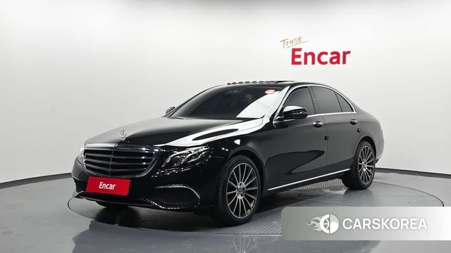 Mercedes-Benz E-Class W213 2019 Черный из Кореи