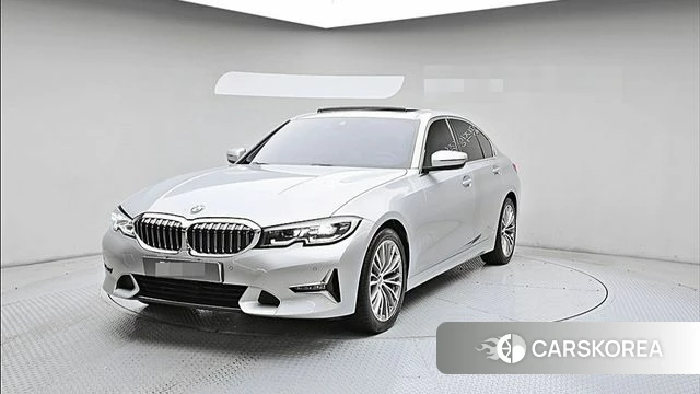 BMW 3 Series (G20) 2019 Серебряный из Кореи
