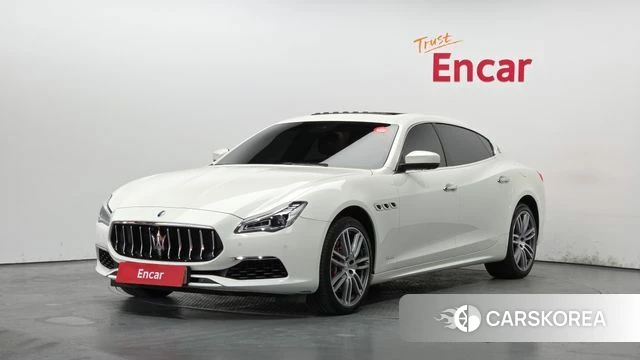 Maserati Quattroporte 2018 Белый из Кореи
