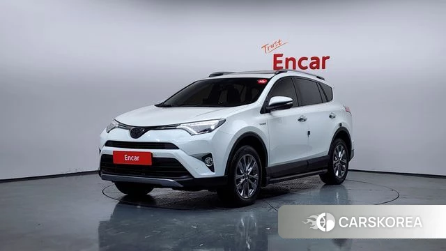 Toyota RAV4 2018 Белый из Кореи