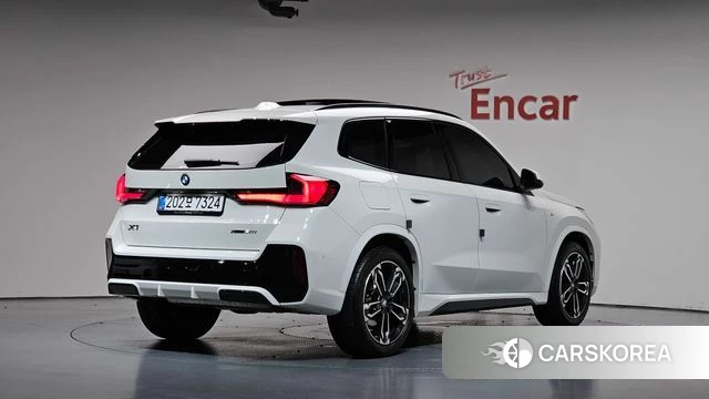 BMW X1 (U11) 2025 Белый из Кореи