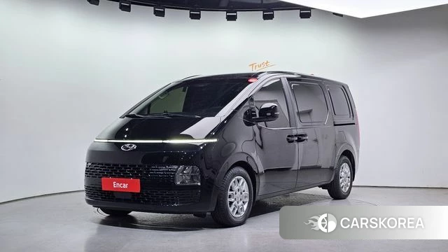 Hyundai Staria 2023 Черный из Кореи