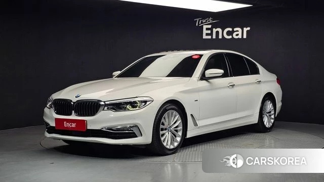 BMW 5 Series (G30) 2018 Белый из Кореи