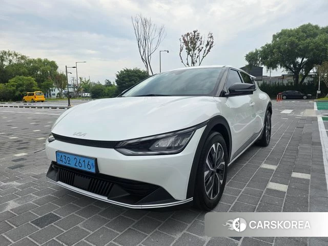 Kia EV6 2022 Белый из Кореи