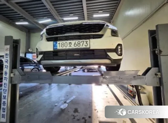 Kia Seltos 2022 Белый из Кореи