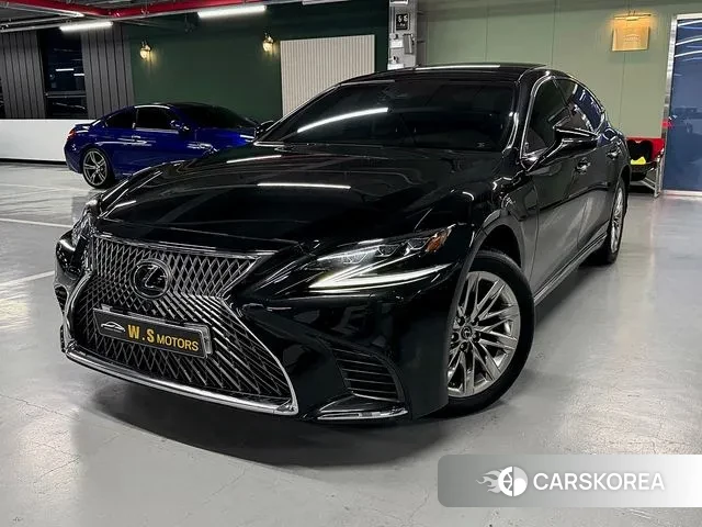Lexus LS500 5th generation 2018 Черный из Кореи