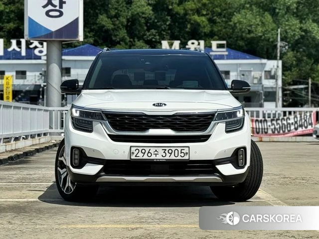 Kia Seltos 2019 Белый из Кореи