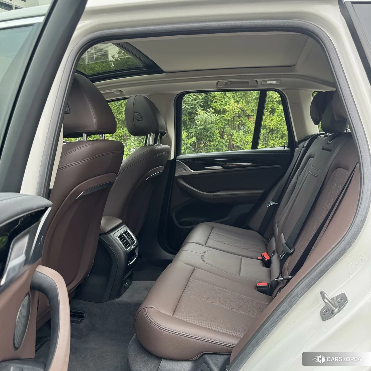 BMW iX3 2021 Белый из Китая